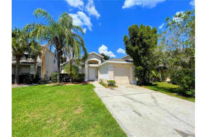 1227 HEATHER LAKE DR, ORLANDO, FL 32824 Sold 08/29/22