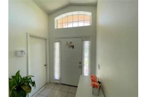 1227 HEATHER LAKE DR, ORLANDO, FL 32824 Sold 08/29/22