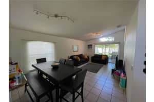 1227 HEATHER LAKE DR, ORLANDO, FL 32824 Sold 08/29/22
