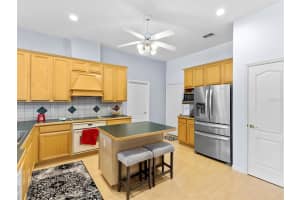 13838 RIVERPATH GROVE DR, ORLANDO, FL 32826 Sold 07/18/22