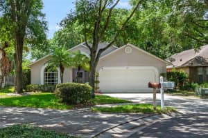 811 STONECHAPEL CT, APOPKA, FL 32712 Sold 07/12/22