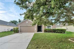 2260 MERRY RD, TAVARES, FL 32778 Sold 10/20/22