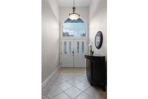 1361 SADDLERIDGE DR, ORLANDO, FL 32835 Sold 08/22/22