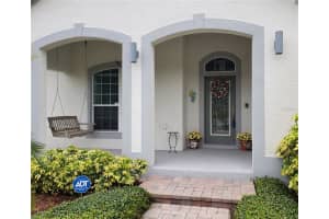 2452 PICKFORD CIR, APOPKA, FL 32703 Sold 07/29/22