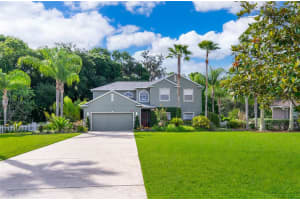 1581 SILK TREE CIR, SANFORD, FL 32773 Sold 08/01/22
