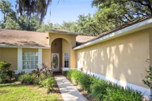 964 OLD MAIL LN, SANFORD, FL 32773 Sold 07/13/22