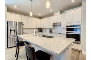 2573 ROVERI AVE, APOPKA, FL 32712 Sold 09/19/22
