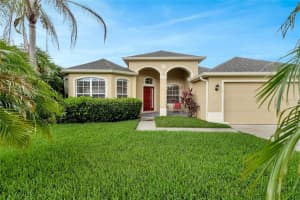 281 MAGNOLIA PARK TRL, SANFORD, FL 32773 Sold 08/01/22
