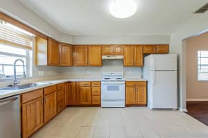 1446 KINGFISH LN, WINTER HAVEN, FL 33884 Sold 03/03/23