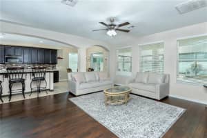 1978 MEADOW CREST DR, APOPKA, FL 32712 Sold 11/04/22
