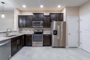 1089 PAVIA DR, APOPKA, FL 32703 Sold 07/22/22