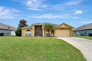 2327 COUPLES DR, LAKELAND, FL 33813 Sold 07/19/22