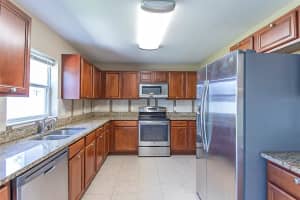 1382 KAROK ST, ORLANDO, FL 32828 Sold 09/30/22