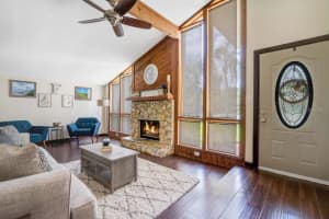 1541 SUGARWOOD CIR, WINTER PARK, FL 32792 Sold 08/05/22