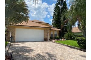 8348 FORT CLINCH AVE, ORLANDO, FL 32822 Sold 07/28/22