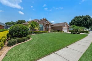 8106 CANYON LAKE CIR, ORLANDO, FL 32835 Sold 07/20/22