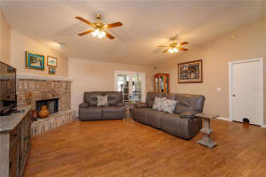 216 HARBOR DR, WINTER GARDEN, FL 34787 Sold 09/06/22