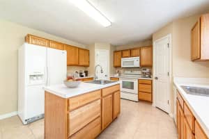 14320 ECON WOODS LN, ORLANDO, FL 32826 Sold 08/03/22