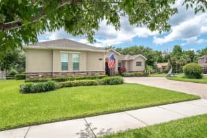 685 HOLLY SPRINGS TER, OVIEDO, FL 32765 Sold 07/13/22