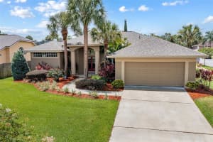 8400 ISLAND PALM CIR, ORLANDO, FL 32835 Sold 07/15/22