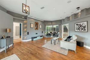 8400 ISLAND PALM CIR, ORLANDO, FL 32835 Sold 07/15/22