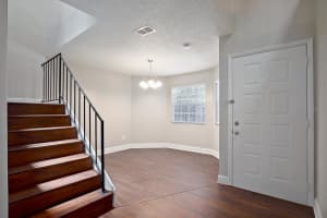 624 MAPLE OAK CIR #108, ALTAMONTE SPRINGS, FL 32701 Sold 07/22/22