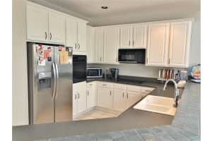 9237 WICKHAM WAY, ORLANDO, FL 32836 Sold 07/21/22
