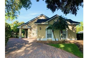 10256 CHILTERN GARDEN DR, ORLANDO, FL 32827 Sold 07/29/22