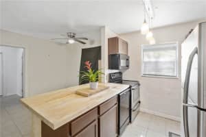 7719 AVIANO AVE, ORLANDO, FL 32819 Sold 07/28/22