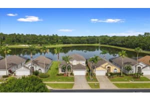 969 LAKE BERKLEY DR, KISSIMMEE, FL 34746 Sold 10/19/22