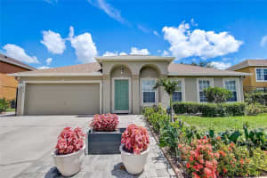 448 FISH HAWK DR, WINTER HAVEN, FL 33884 Sold 08/10/22