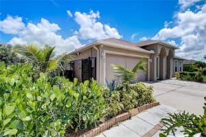 448 FISH HAWK DR, WINTER HAVEN, FL 33884 Sold 08/10/22