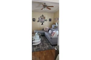 2924 ANTIQUE OAKS CIR #42, WINTER PARK, FL 32792 Sold 11/01/22