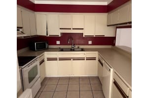 2325 MARGARITA CT #2325, KISSIMMEE, FL 34741 Sold 08/15/22