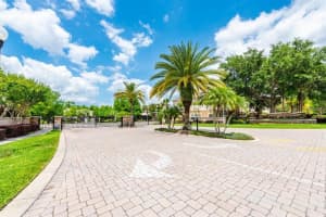 572 PINEBRANCH CIR, WINTER SPRINGS, FL 32708 Sold 07/20/22