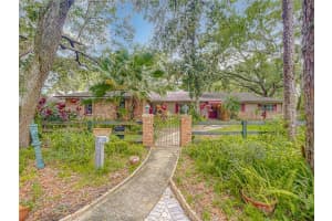 1950 S CHICKASAW TRL, ORLANDO, FL 32825 Sold 09/09/22