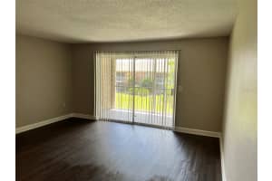 420 BANYON TREE CIR #200, MAITLAND, FL 32751 Sold 08/25/22