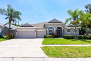 13708 OLD DOCK RD, ORLANDO, FL 32828 Sold 07/22/22