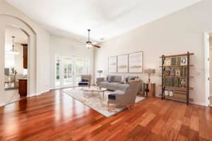 13708 OLD DOCK RD, ORLANDO, FL 32828 Sold 07/22/22