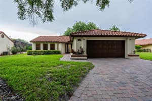 8019 N MADEIRA CT, ORLANDO, FL 32836 Sold 08/19/22