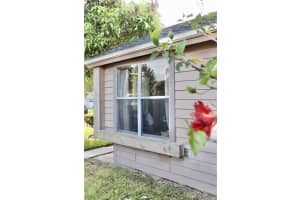 2109 CHURCHILL DOWNS CIR, ORLANDO, FL 32825 Sold 08/17/22