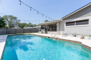 48 CARRIAGE HILL CIR, CASSELBERRY, FL 32707 Sold 07/28/22