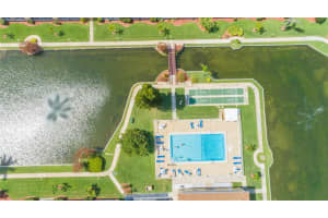 2135 N COURTENAY PKWY #208, MERRITT ISLAND, FL 32953 Sold 10/03/22