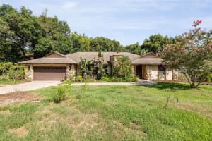 7100 CARLENE DR, ORLANDO, FL 32835 Sold 12/01/22