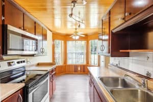 11722 WINDBOURNE CT, ORLANDO, FL 32837 Sold 07/27/22