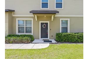 1037 PAVIA DR, APOPKA, FL 32703 Sold 08/05/22