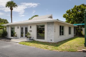 1208 MOONMIST CIR #M-7, SARASOTA, FL 34242 Sold 09/04/22