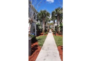 2962 LUCAYAN HARBOUR CIR #102, KISSIMMEE, FL 34746 Sold 09/16/22