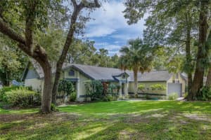 2203 Majestic Woods Blvd, Apopka, FL 32712, Sold 10/06/22