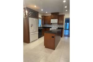 6053 LEXINGTON PARK #92, ORLANDO, FL 32819 Sold 10/03/22